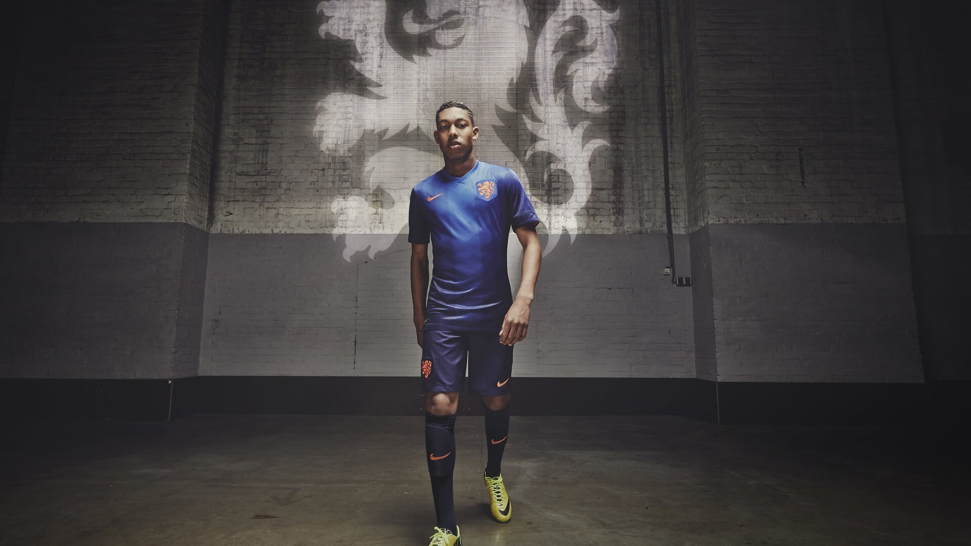 爱游戏体育-意甲官方发布新赛季宣传片，燃爆粉丝激情，意甲 新赛季